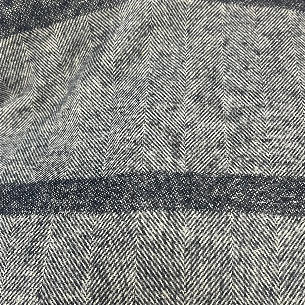 Lands Downunder Blue Throw Blanket